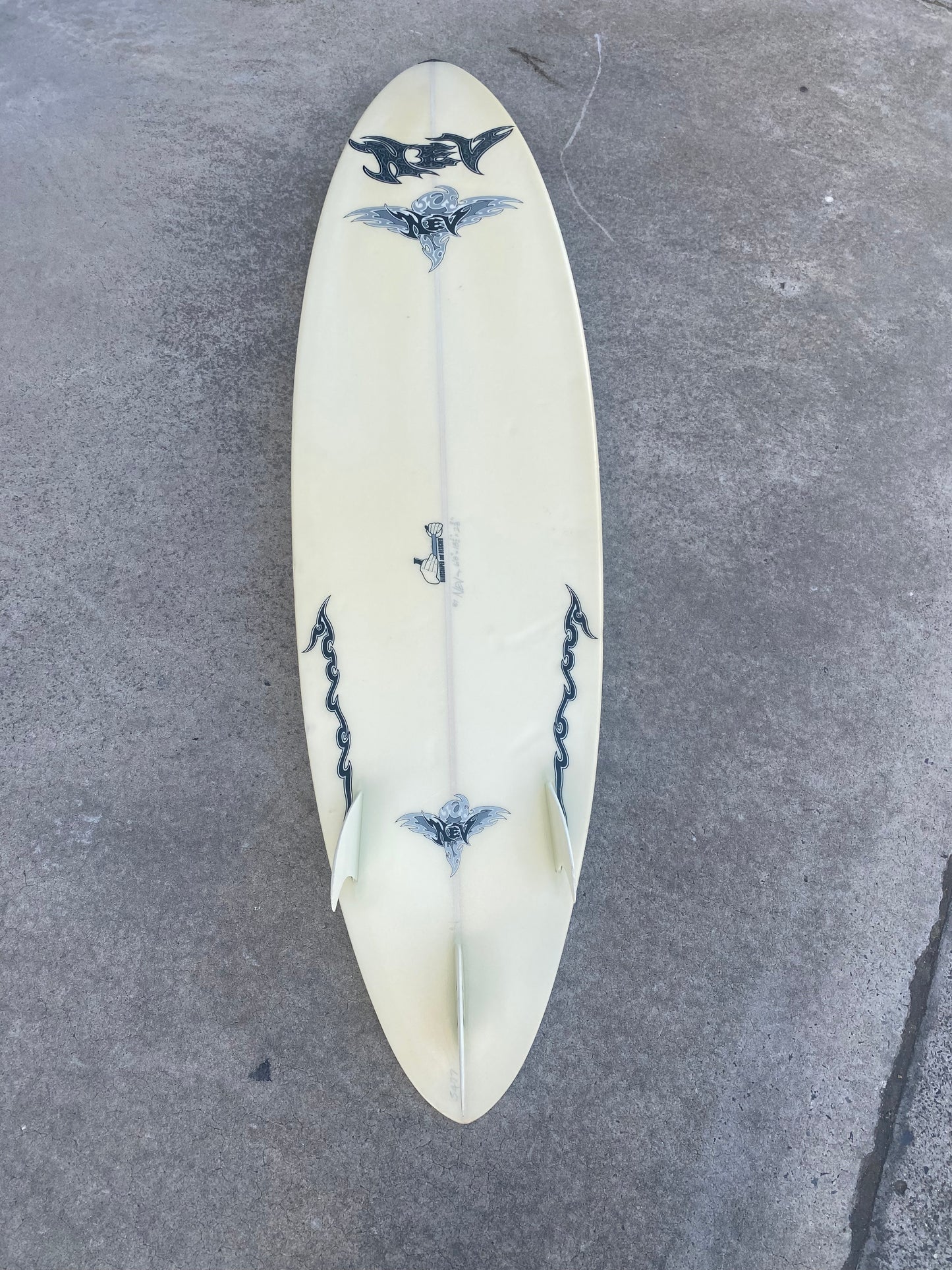 6’8 Nev Hyman 1990’s Vintage Thruster Surfboard, Gothic logo, straight & Clean condition