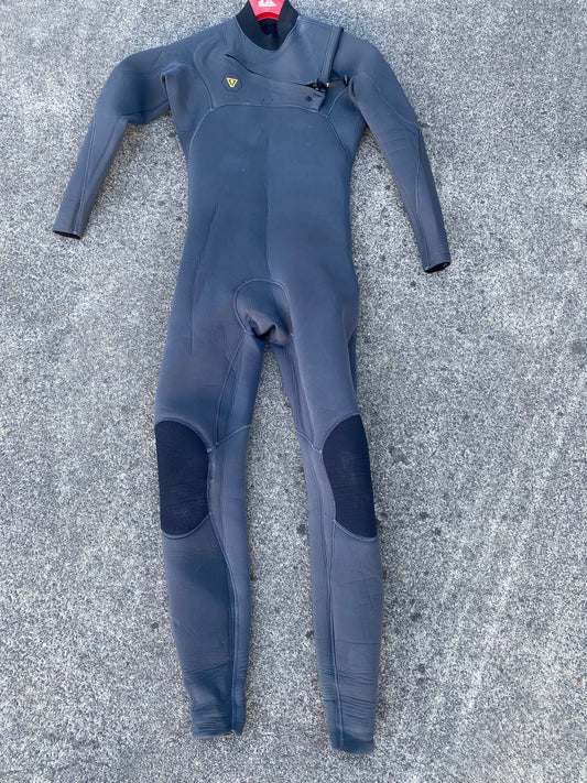 Vissla 4/3, Chest Zip, Sealed, Small Adult Wetsuit Steamer