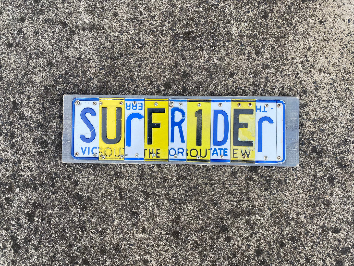 “SurfRider “Signs Display number plates