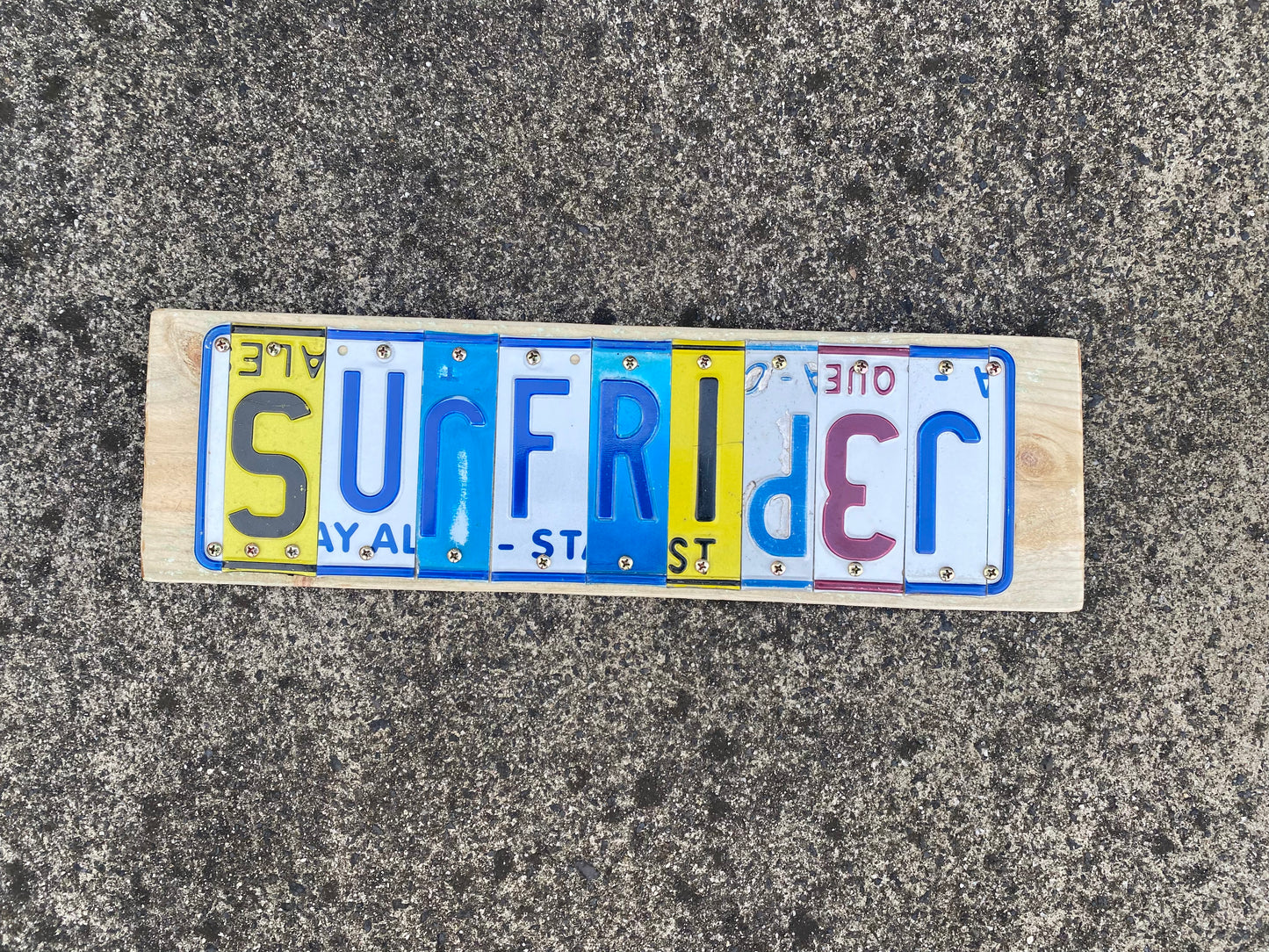 “SurfRider “Signs Display number plates