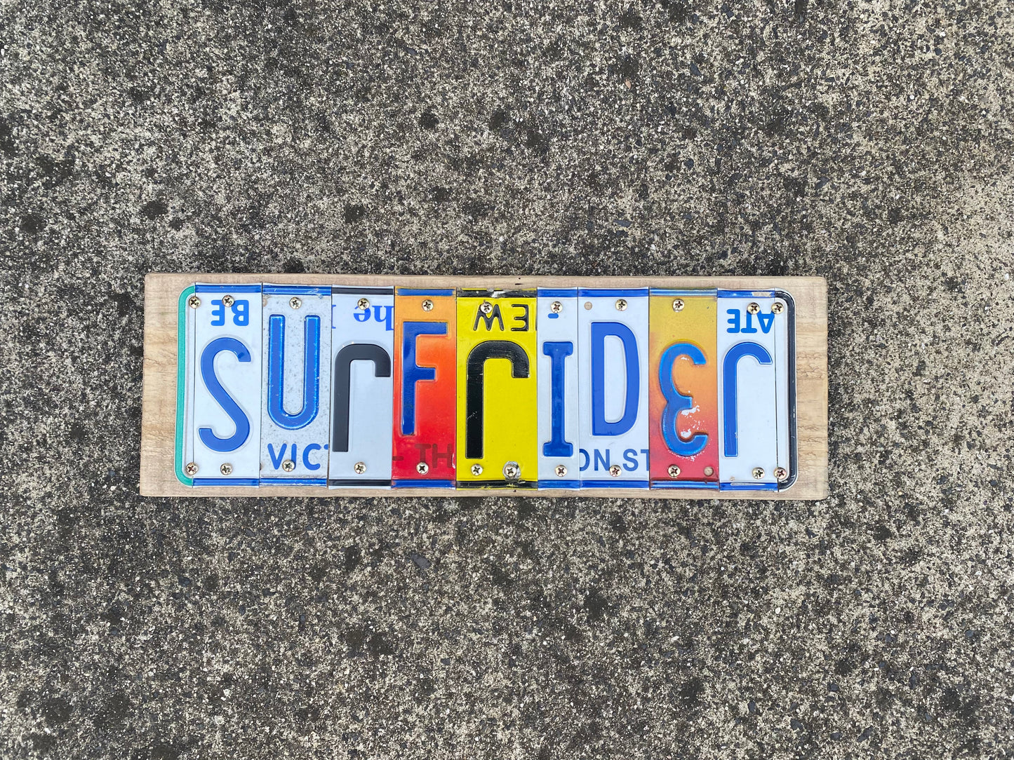 “SurfRider “Signs Display number plates