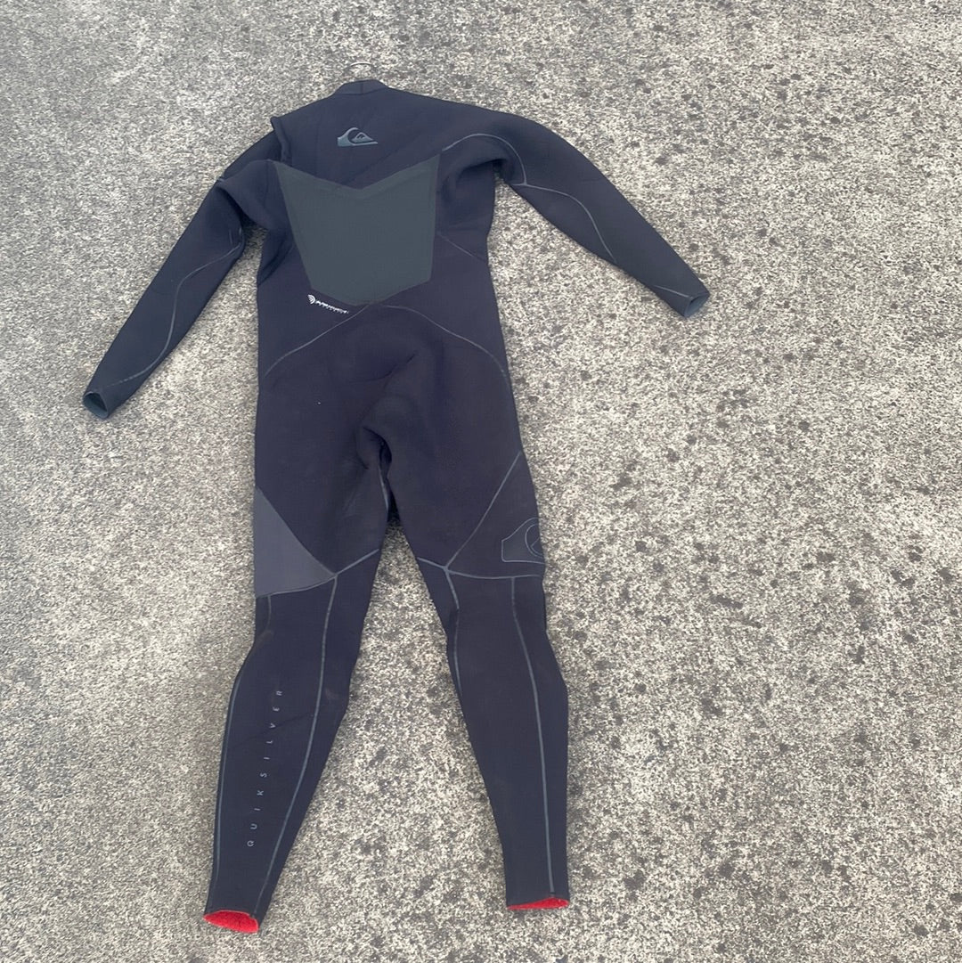 Quiksilver 3.5/3 Highline, Chest Zip, Medium Adult Wetsuit Steamer