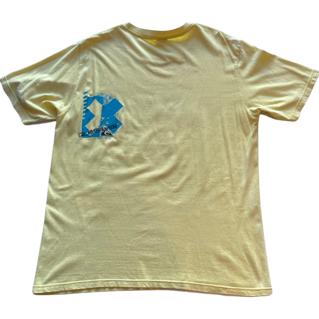 Quiksilver size UNKNOWN Short Sleeve Pastel Yellow T-shirt
